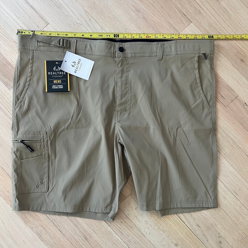 Realtree Fishing Mens Hybrid Fishing Shorts Khaki Tan 2XL 44/46 Water Repellent